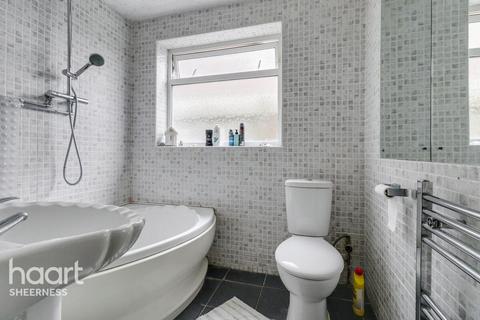 2 bedroom bungalow for sale, Warden View Gardens, Bayview