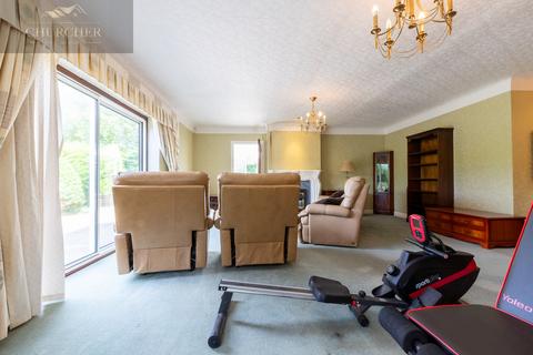 undefined, Southport PR9