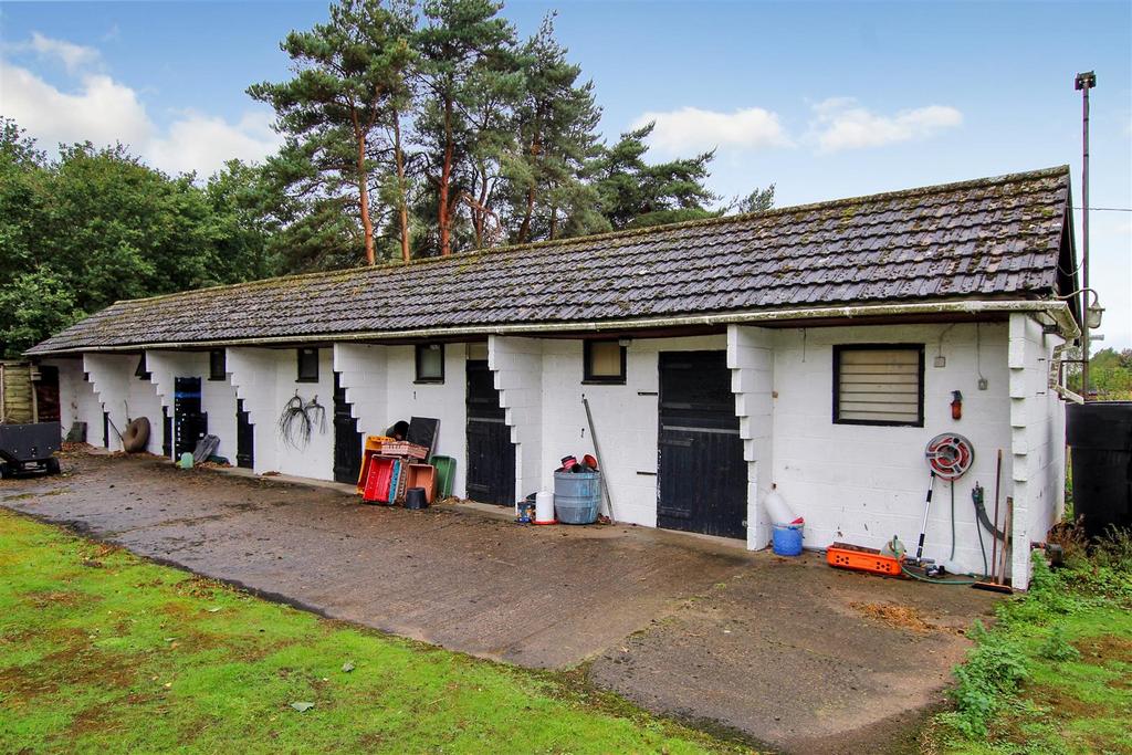 Stables - b.JPG