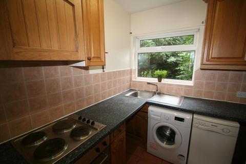 4 bedroom house to rent, TALBOT VIEW, HEADINGLEY