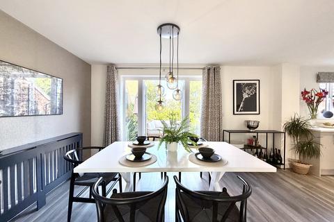 4 bedroom detached house for sale, Blackberry Lane, Stratford-upon-Avon CV37