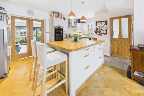 undefined, Burwood Close, Hersham, Walton-On-Thames