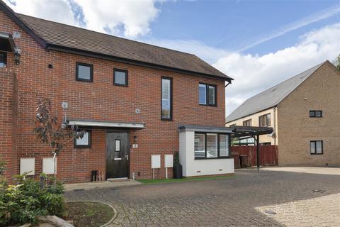3 bedroom semi-detached house for sale, Bluegown Avenue, West Malling ME19