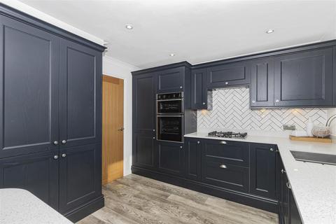 4 bedroom detached house for sale, Juniper Way, Bristol BS32
