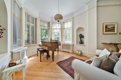 2 bedroom flat for sale, Burleigh Road, Ascot