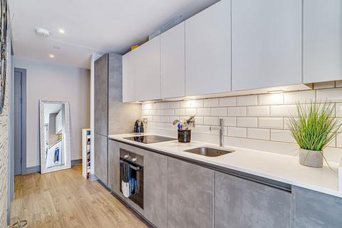 undefined, Park Terrace, Worcester Park KT4