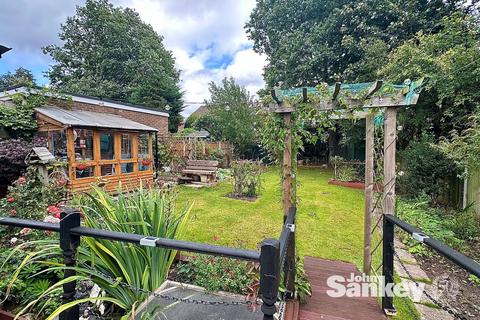 3 bedroom detached bungalow for sale, Waterson Close, Mansfield, NG18