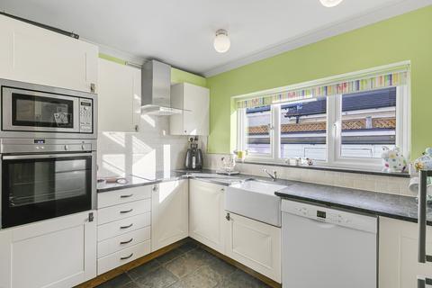 undefined, Watersplash Road, Shepperton, Surrey, TW17