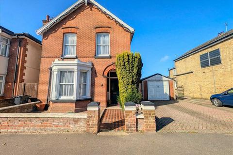 undefined, Brightlingsea CO7