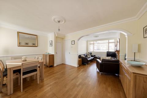 undefined, Oakwood Hill, Loughton, IG10