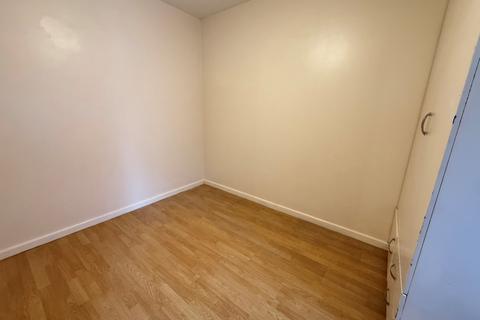 undefined, Magpie Close, Enfield