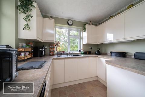 undefined, Buxton Road, Chinley