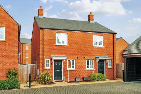 Banbury,  Oxfordshire,  OX16