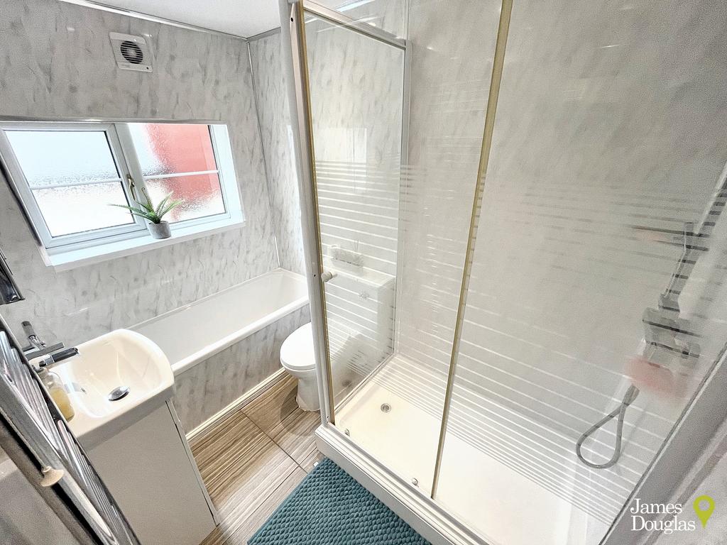 Bath1 (1)