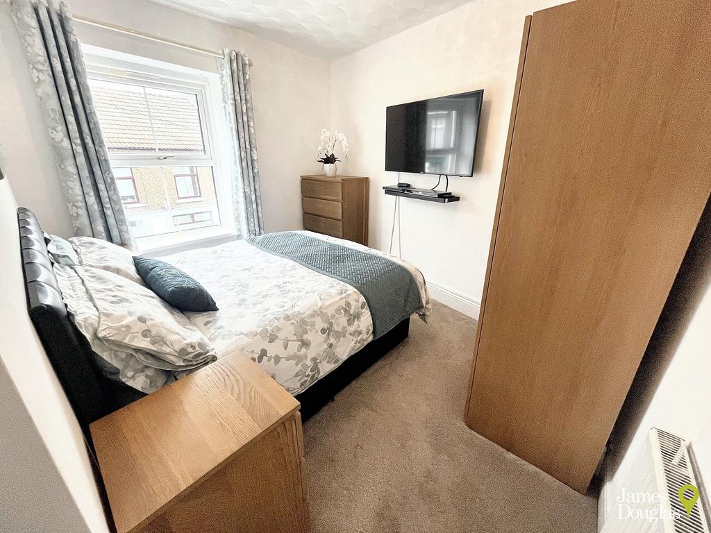 Bed1 (2)