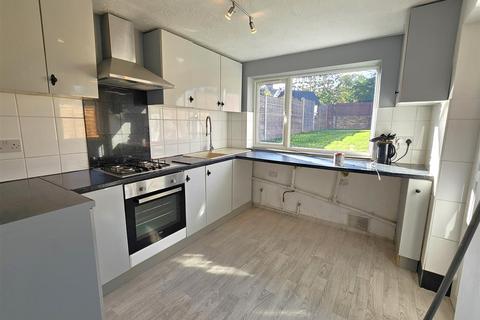 undefined, Ash Road, Aldershot