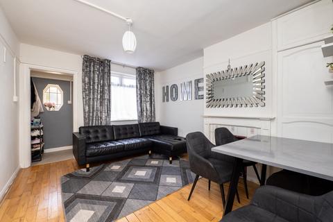undefined, Errol Gardens, New Malden KT3