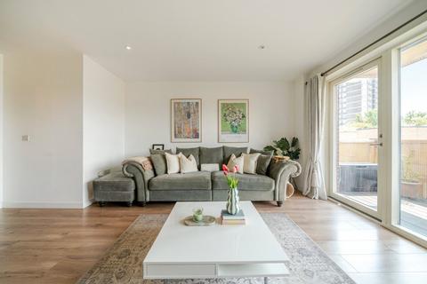 2 bedroom flat for sale, Erith High Street, Erith, DA8