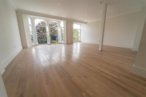 undefined, Mumbles Residences, Swansea SA3