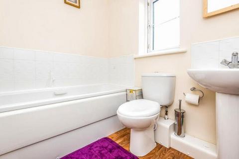 undefined, Boulevard Rise, West Yorkshire LS10
