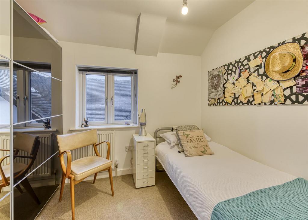 Hilltop-bed3.jpg