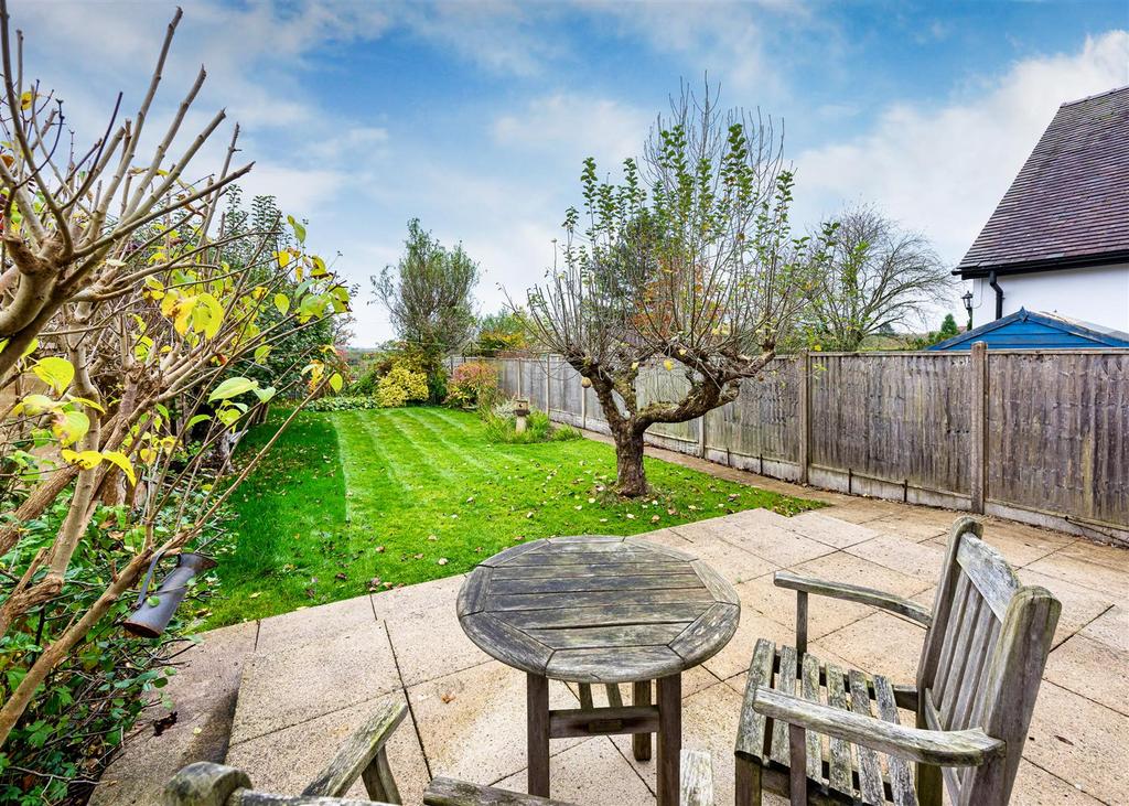 Hilltop-garden2.jpg
