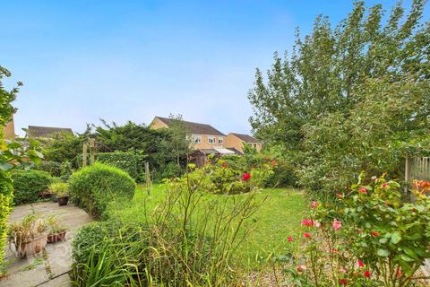 undefined, Orchids Close, Bungay