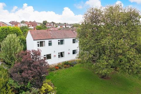 3 bedroom detached house for sale, Bank Road, Dudley DY3