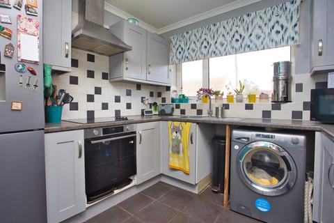 2 bedroom semi-detached house for sale, Firs Close, Folkestone, CT19