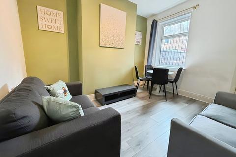 undefined, Norfolk Street, Salford, Greater Manchester, M6
