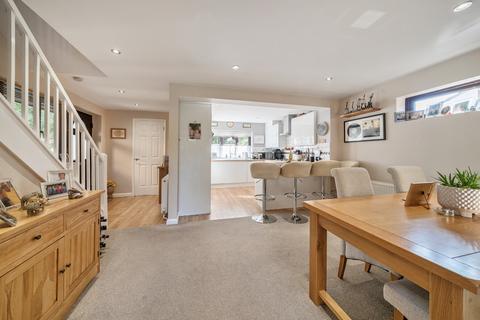 4 bedroom detached house for sale, Newton Road, Farnborough, Hampshire, GU14