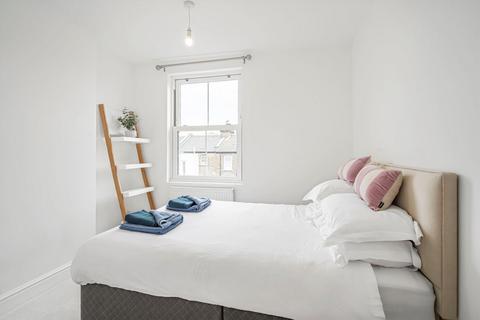 1 bedroom flat for sale, Battersea Park Road, Battersea SW11