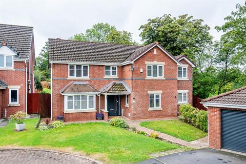4 bedroom detached house for sale, Johns Wood Close, Chorley