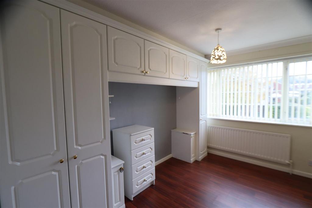 Bedroom one.JPG