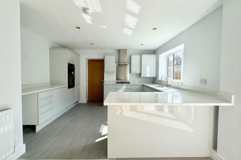 4 bedroom detached house for sale, Morda SY10