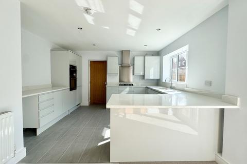 4 bedroom detached house for sale, Morda SY10