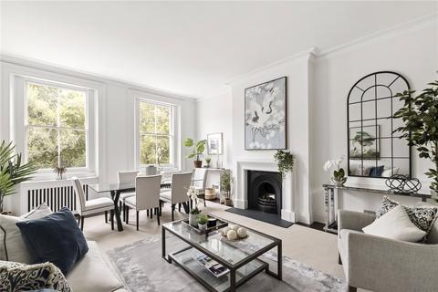 Onslow Gardens, South Kensington, London, SW7