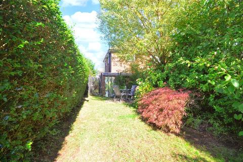 1 bedroom maisonette for sale, Ashurst Wood, East Grinstead, West Sussex, RH19