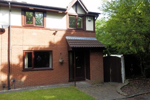 2 bedroom semi-detached house to rent, The Heathers, Clayton-le-Woods PR5