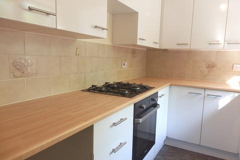 2 bedroom semi-detached house to rent, The Heathers, Clayton-le-Woods PR5