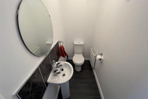 2 bedroom terraced house for sale, Portreath Drive, Nuneaton