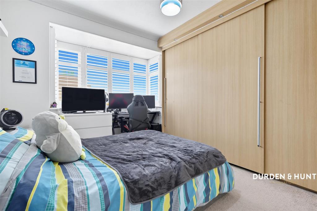 Northumberland Avenue