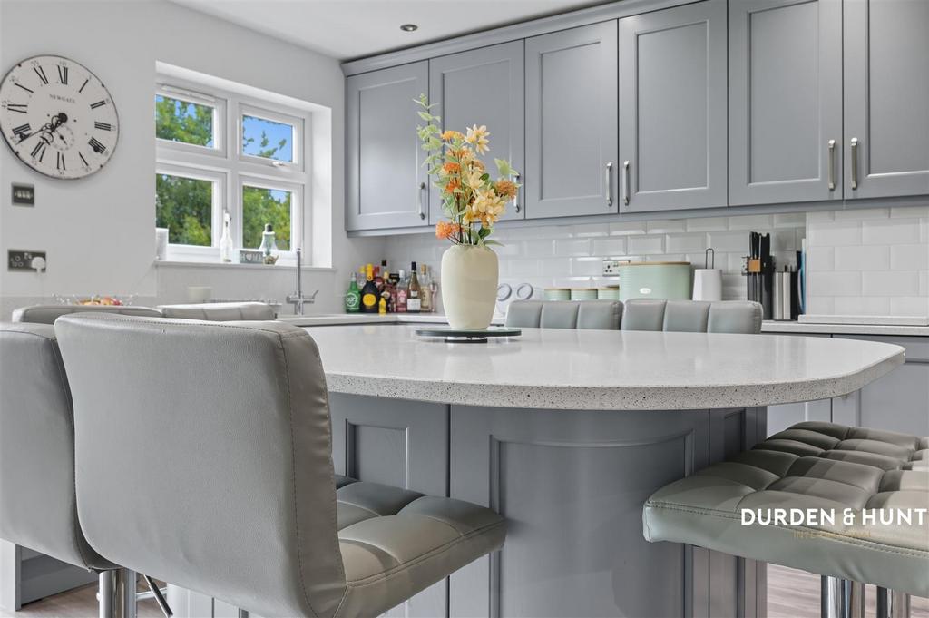 Northumberland Avenue