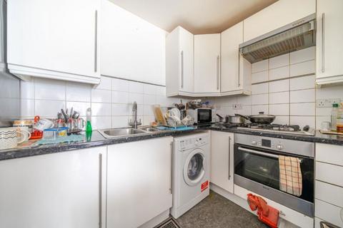 1 bedroom flat for sale, Tarling Street, London, London, E1 0AD