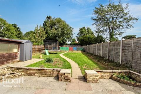 undefined, Loose Road, Maidstone