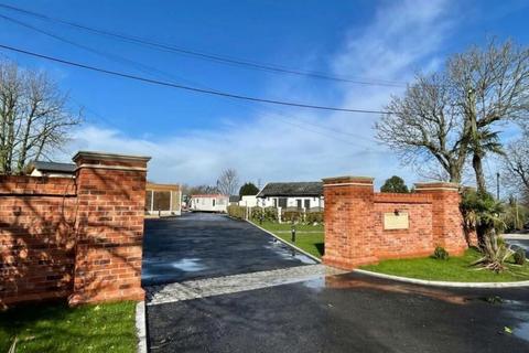 1 bedroom bungalow for sale, Riverside Chalet Park, Poulton, Lancashire, FY6