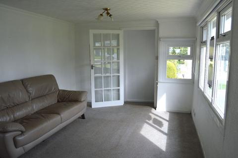 1 bedroom bungalow for sale, Riverside Chalet Park, Poulton, Lancashire, FY6