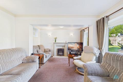 3 bedroom detached house for sale, Woodcroft Avenue, Tipton DY4