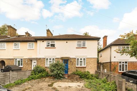 113a Townholm Crescent, London, W7 2LZ