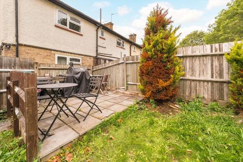 113a Townholm Crescent, London, W7 2LZ